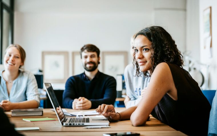 How Can AI Support Small Business Growth?