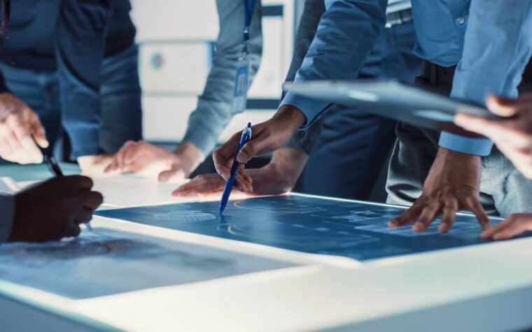 How Can Small Businesses Benefit from Leading Cloud Platforms?